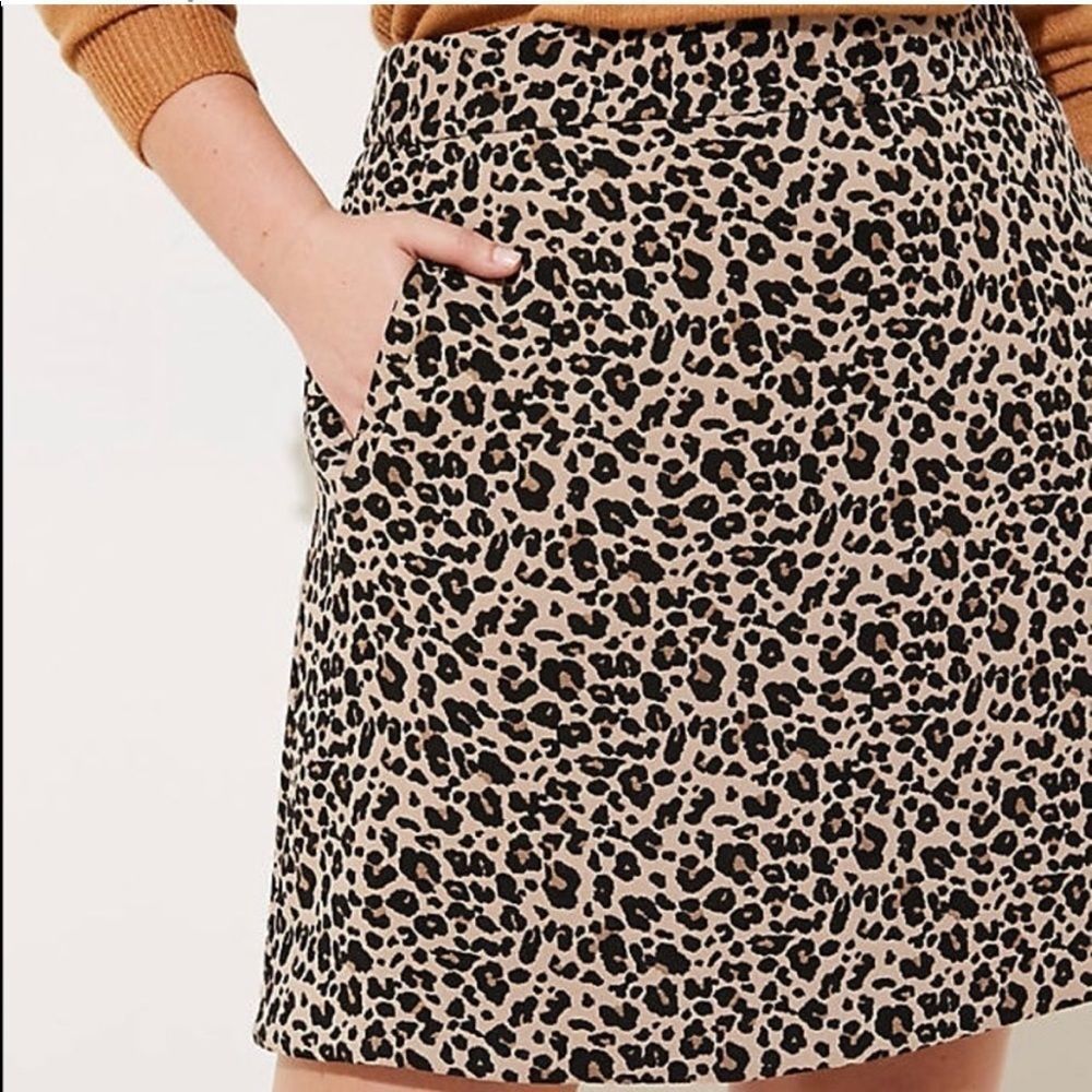 Ann Taylor Loft Leopard Skirt-size 2